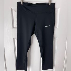 Nike Crop Running Tights